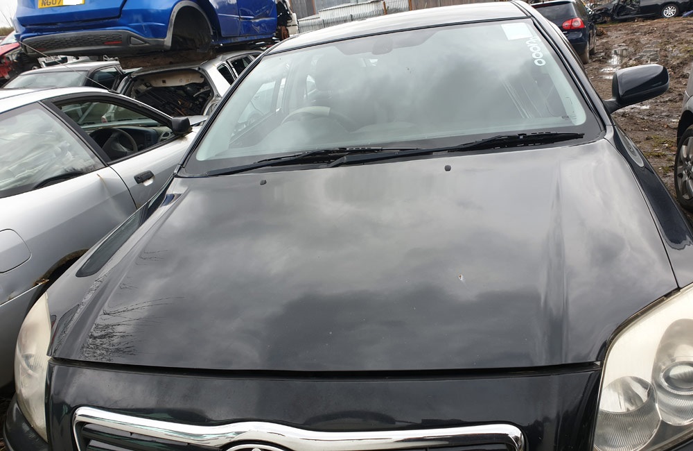 Toyota Avensis T Spirit D4D Bonnet